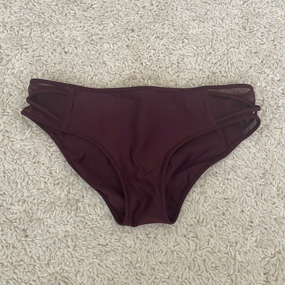 Lululemon Tie Back Bikini Bottom - Picture 1 of 2